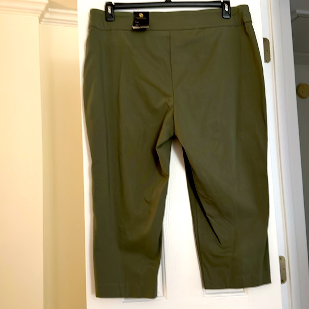 Pants - Picture 2 of 3